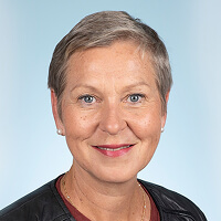 Photo de Mme Anne LE HÉNANFF